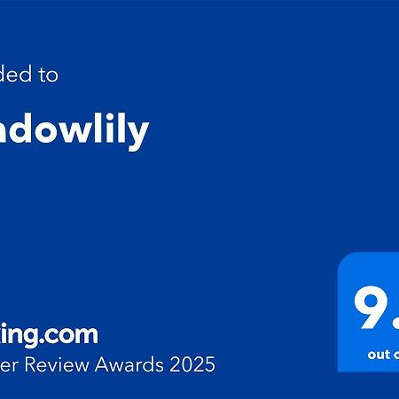 Shadowlily Budapeste Exterior foto